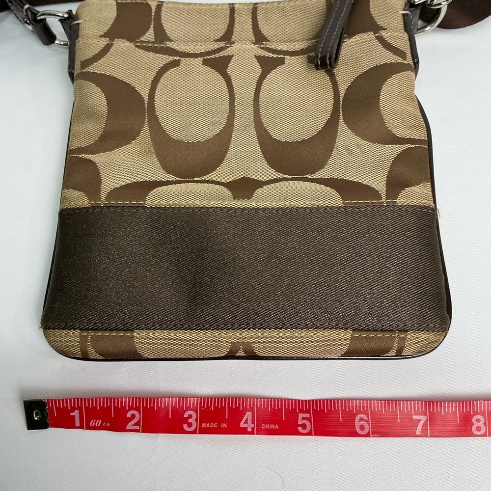 Coach Signature Swingpack Crossbody Bag Brown Khaki Canvas - Picture 14 of 15